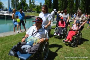 LáriFári Alapítvány Kerekes Regatta